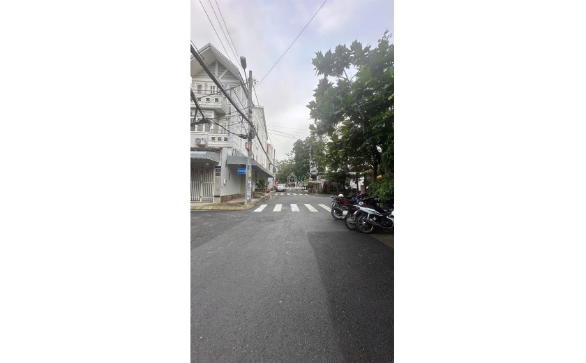 Bán nhà góc 2 mặt tiền An Khánh – đường 9, trệt 3 lầu, giá tốt 14,5 tỷ